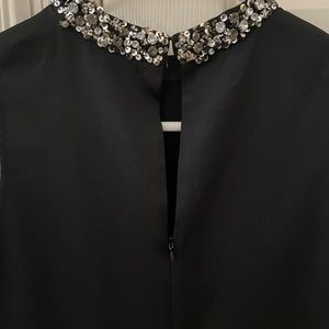 Ann Taylor - Womens black detail neck line shirt